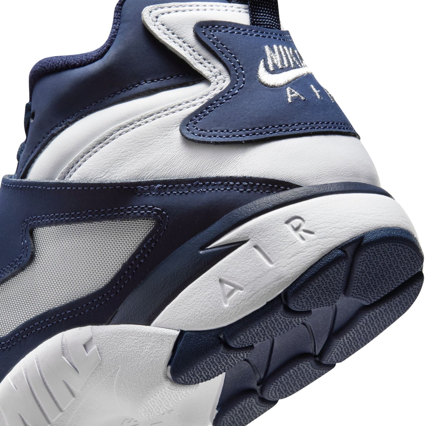 (HOLDS) Men's Nike Air Diamond Turf - "White College Navy"