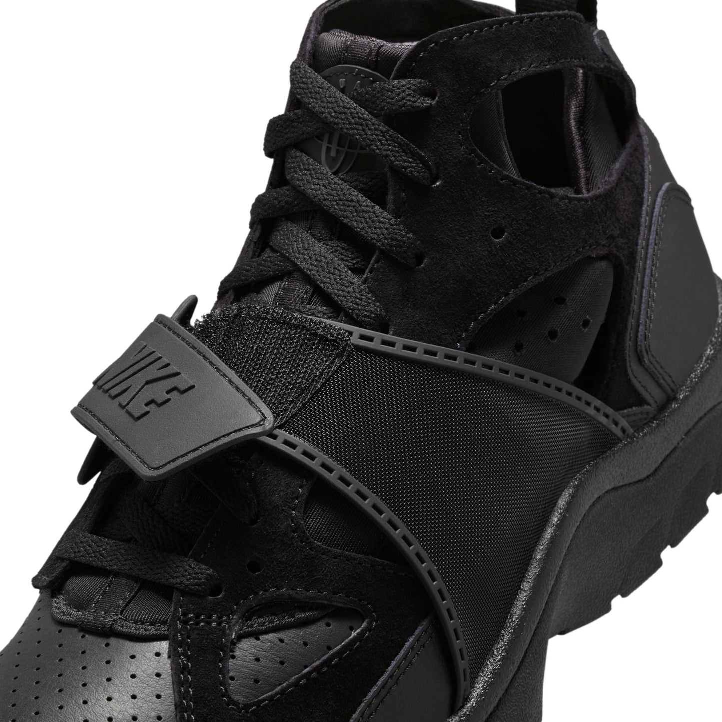 (HOLDS) Men's Nike Air Trainer Huarache - "Black"