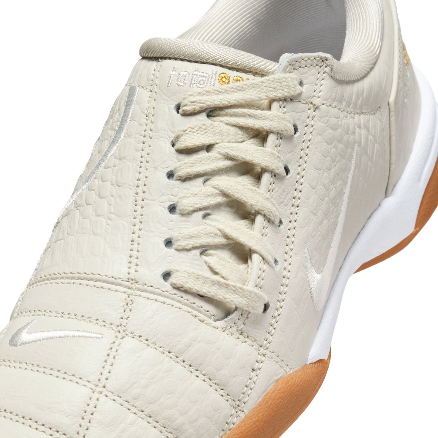 Women's Nike Total 90 - "Light Bone"