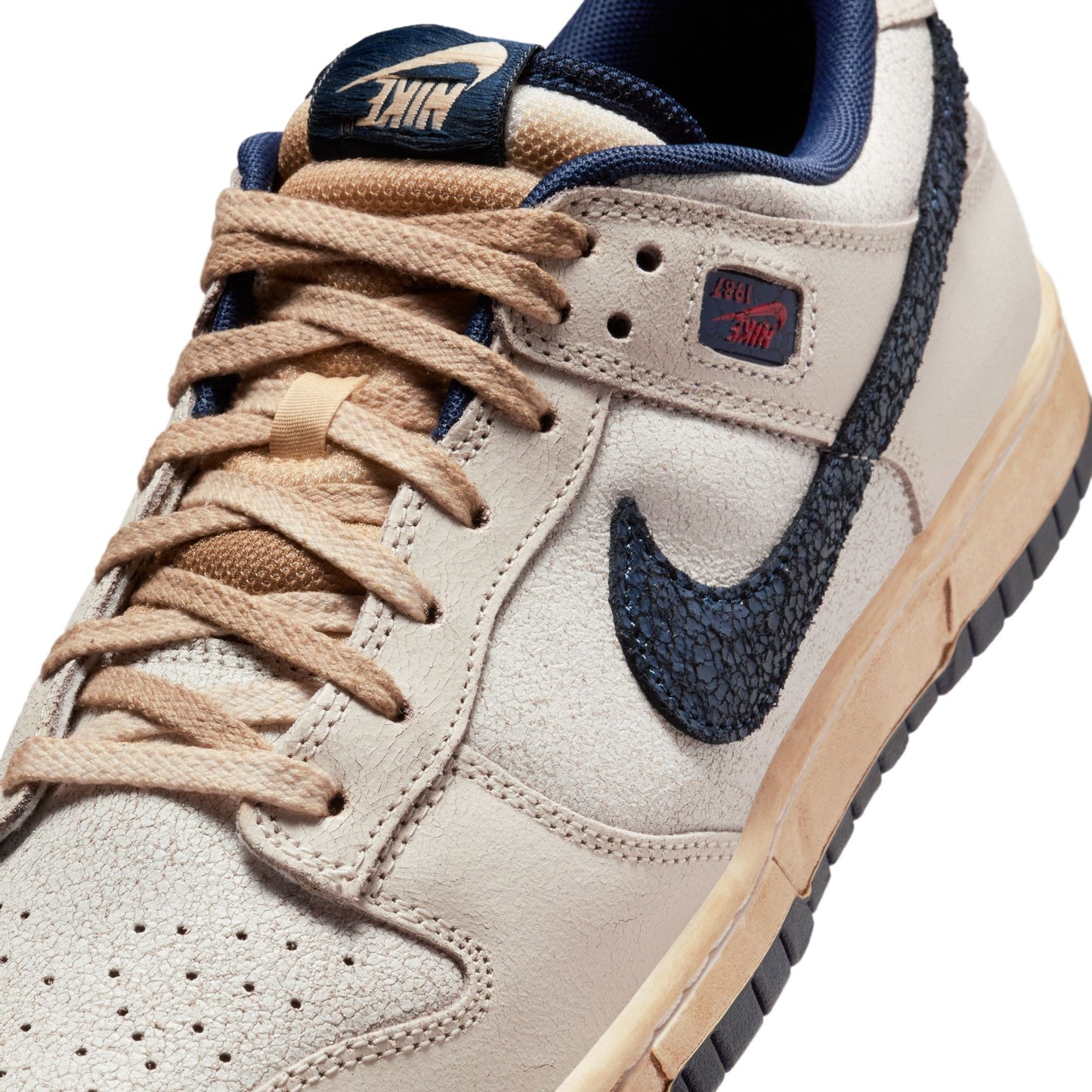 (HOLDS) Men's Nike Dunk Low SP - "Stranger Things"